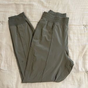 Lulu Joggers